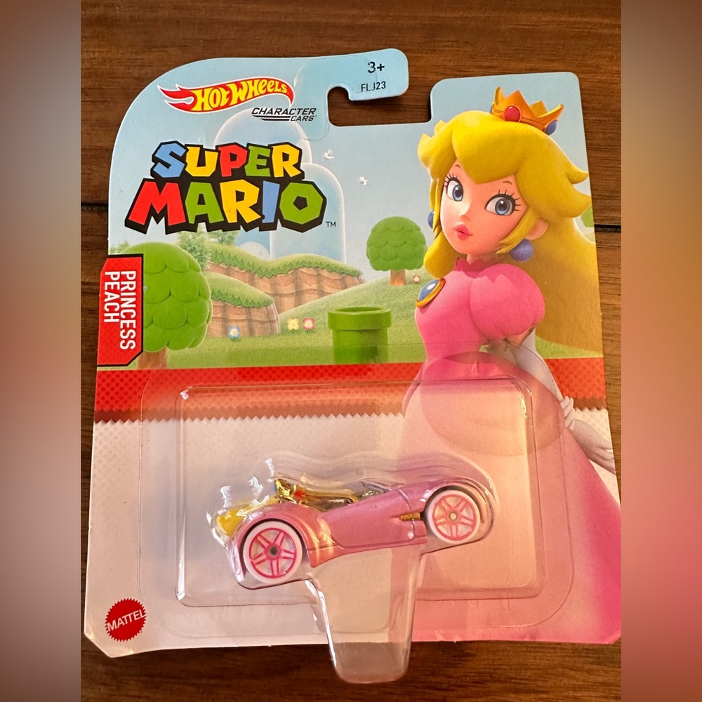 HOT WHEELS X SUPER MARIO “Princess Peach” 🍑 NIP